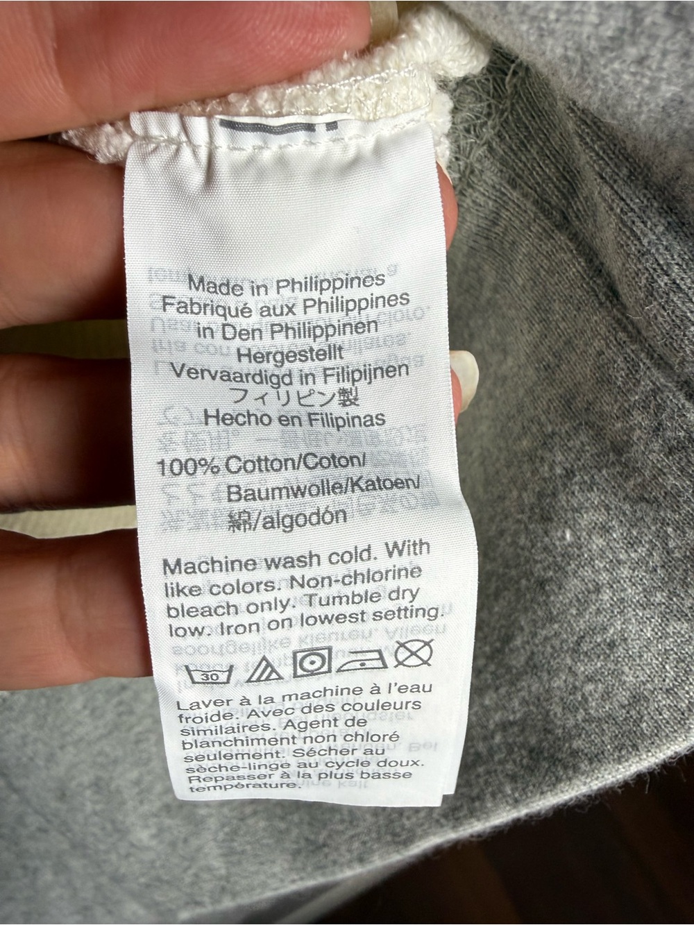 J. Crew Two-Tone Fleece Crewneck - White & Gray. 100% Cotton - Picture 4 of 8